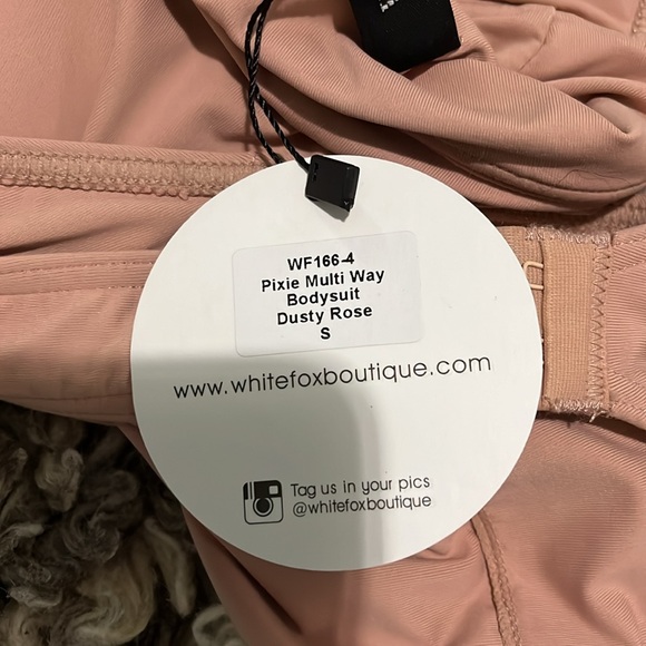 White fox boutique body suit - Picture 2 of 3